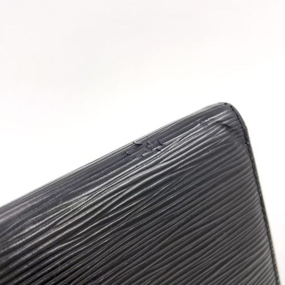 Louis Vuitton Porte Trésor International Epi Noir Black Leather Black Trifold - Picture 11 of 13